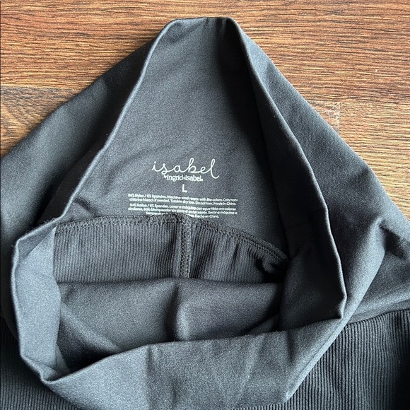 Bundle of (2) NWT Isabel Maternity Black High-Waisted Biker Shorts Set - Picture 5 of 7